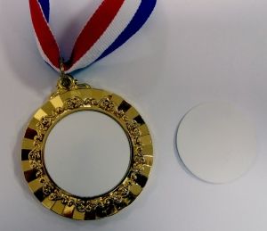 Медал - злато, сребро, бронз
